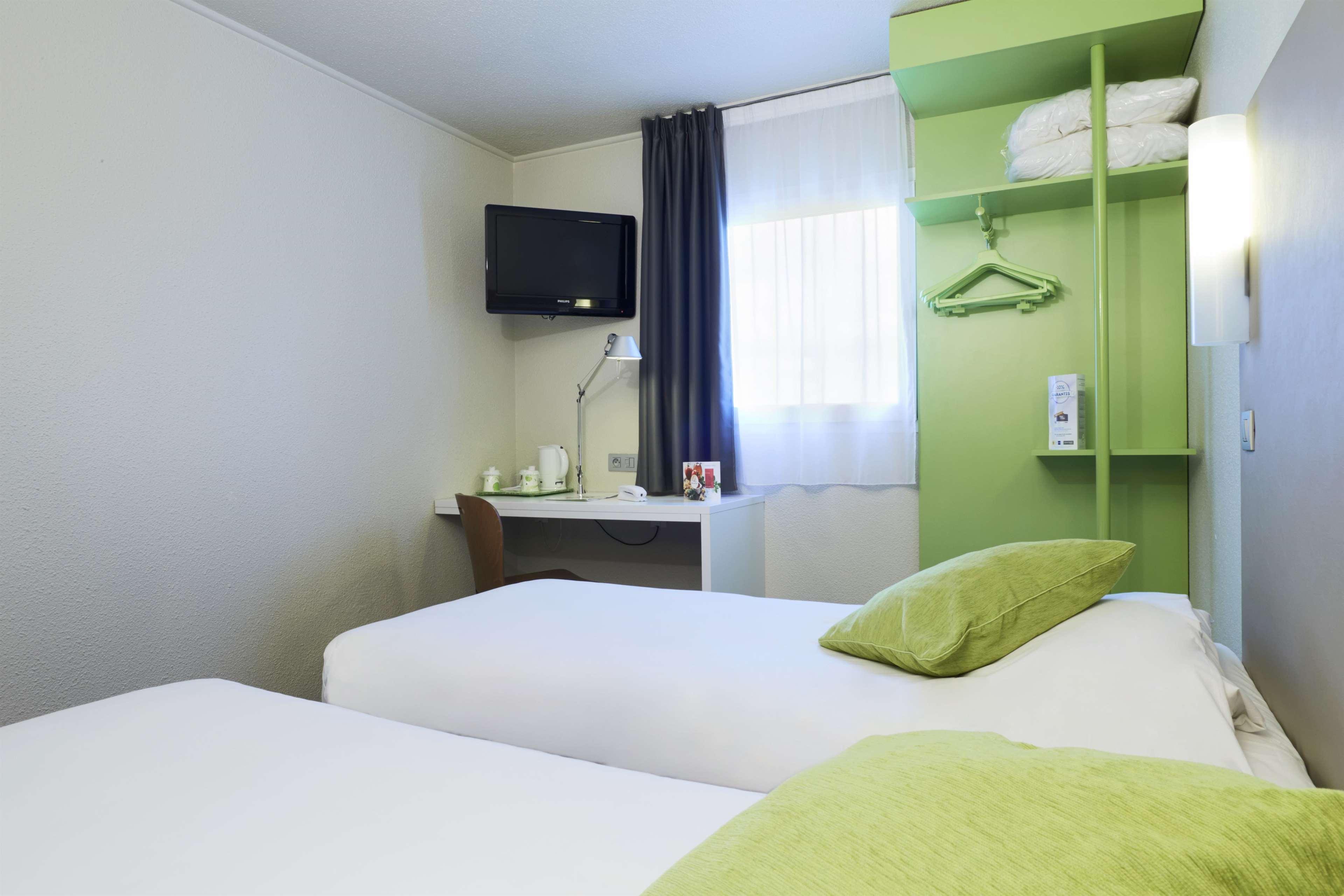 Campanile Argenteuil Hotel Екстериор снимка