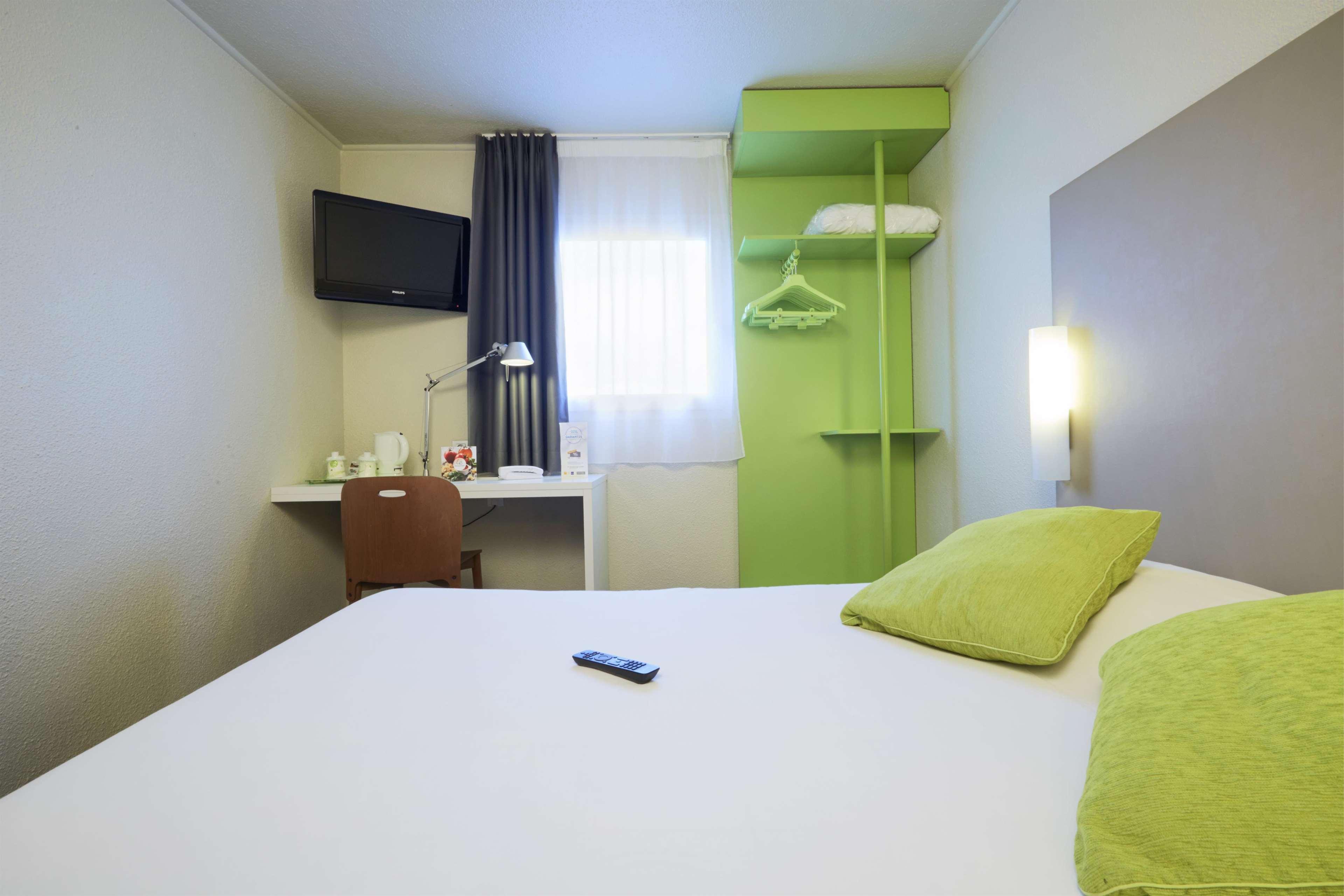 Campanile Argenteuil Hotel Екстериор снимка