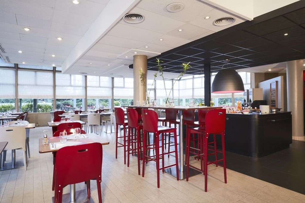 Campanile Argenteuil Hotel Екстериор снимка